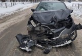 Водитель с пассажиром оказались в травмпункте после столкновения иномарок в Череповце