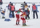  Мужская сборная России по лыжным гонкам с Денисом Спицовым выиграла олимпийскую эстафету