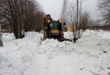 «Пришлите трезвый трактор»: жители Череповецкого района вновь жалуются на уборку снега