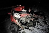 Грузовик смял легковушку в Шекснинском районе, двое пострадавших (ФОТО)