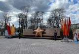 Гигантская георгиевская лента с фотографиями фронтовиков появилась в череповецком Парке Победы