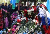 В Устюжне с воинскими почестями похоронили погибшего на Украине десантника