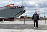 Череповецкий судостроительный завод спустил на воду первую баржу
