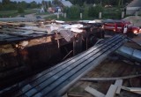 В Вологодской области сгорели дом и деревообрабатывающий цех