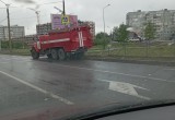В Зашекснинском районе Череповца спешившая на вызов пожарная машина врезалась в забор