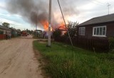 В одном из районов Вологодчины сгорел двухквартирный дом: пострадала хозяйка