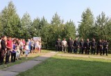 В одном из поселков Вологодчины открыли мемориальную доску в честь погибшего на Украине бойца СОБР