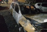 В Соколе минувшей ночью сгорели сразу три иномарки