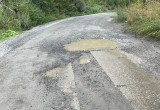 Жители череповецкого района: дороги разбиты во всех деревнях, а для администрации все хорошо, они субботниками хвастаются