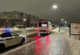 Череповецкая пенсионерка попала в больницу после падения в автобусе