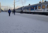 Жители Череповца встретили сказочный поезд Деда Мороза