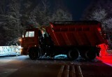 Под Кадуем грузовик-снегоуборщик насмерть задавил пешехода