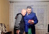 В Череповце сотрудники прокуратуры поздравили ветерана войны с 98-летием