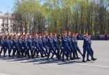 В Череповце состоялся парад Победы с участием курсантов Военного университета радиоэлектроники