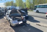 Пенсионерка пострадала в столкновении двух легковушек на Северном шоссе Череповца
