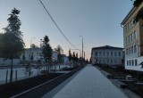 В Череповце начали укладывать асфальт на Советском проспекте