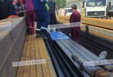 В Вологде на одном из предприятий двух рабочих насмерть задавило трубами