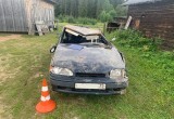 В Вологодской области ВАЗ-2115 вылетел в кювет и перевернулся: пострадал водитель и его пассажирка
