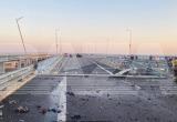В сети появились фотографии разрушений на Крымском мосту после ночного ЧП