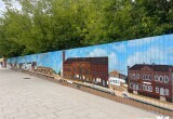 На обновленной части Советского проспекта в Череповце появилось граффити с ретроспективой городской жизни