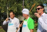 В Череповецком районе накануне сварили тысячу литров яблочного компота