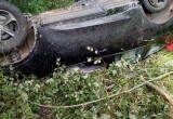 В Вологодской области 18-летний водитель иномарки вылетел в кювет, перевернулся и погиб