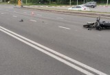 Подробности аварии с мотоциклистом в Череповце: байкер снес дорожный знак и отправился в больницу