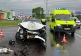 В Череповце после ДТП госпитализировали водителя автомобиля Kia Optima